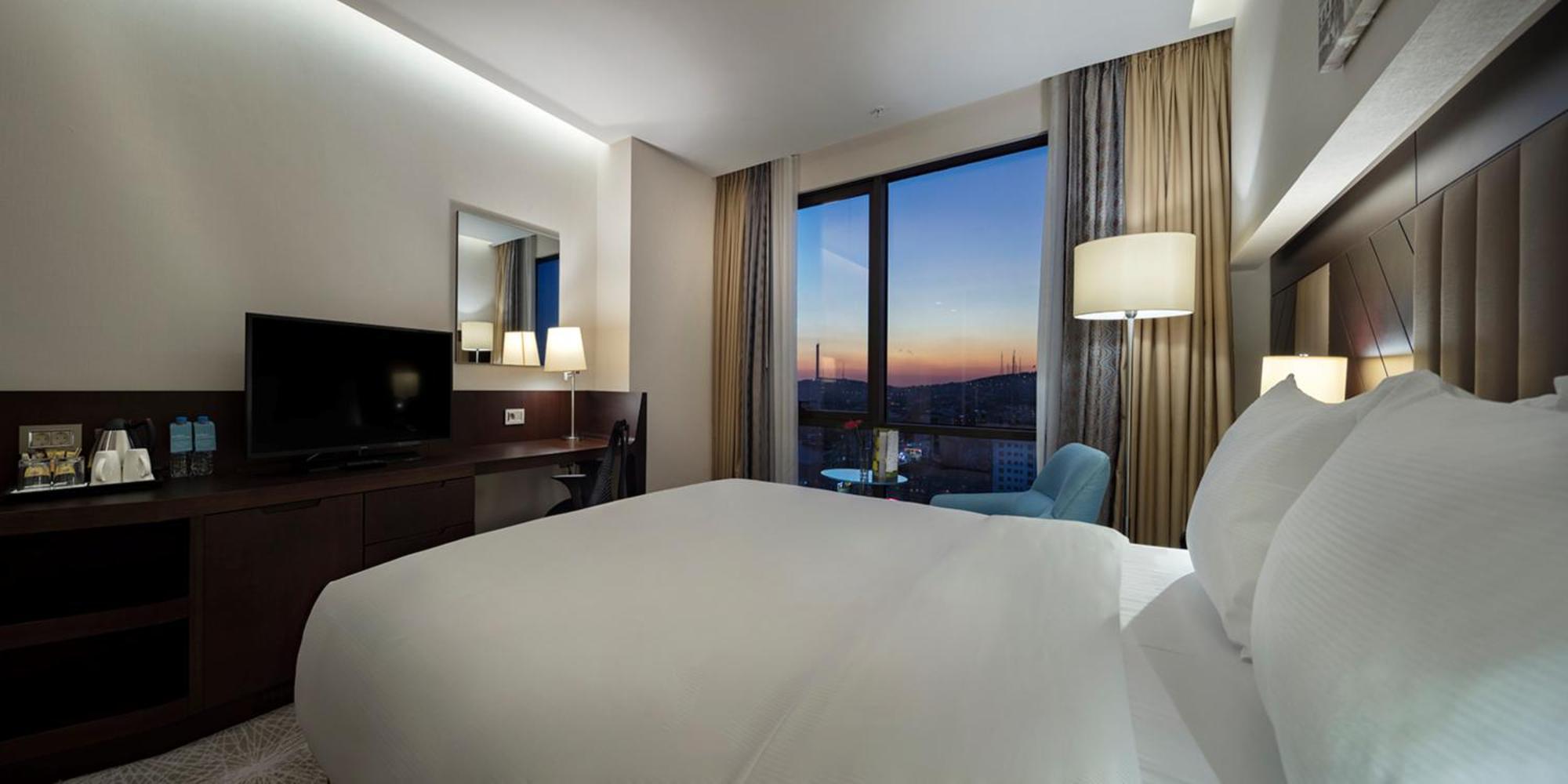 Doubletree By Hilton Istanbul Umraniye Hotel Ruang foto