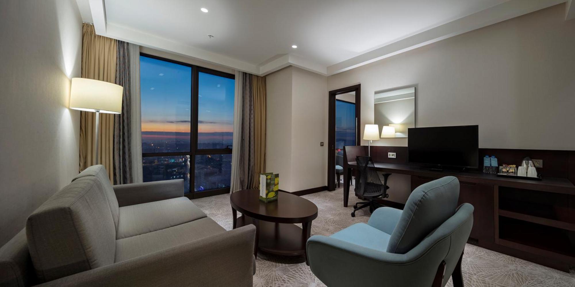 Doubletree By Hilton Istanbul Umraniye Hotel Ruang foto