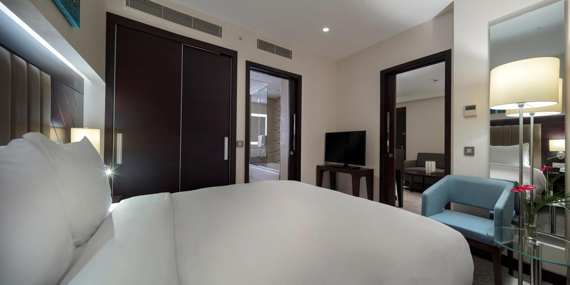 Doubletree By Hilton Istanbul Umraniye Hotel Ruang foto