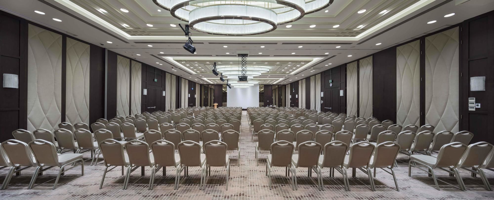 Doubletree By Hilton Istanbul Umraniye Hotel Bagian luar foto The Grand Ballroom